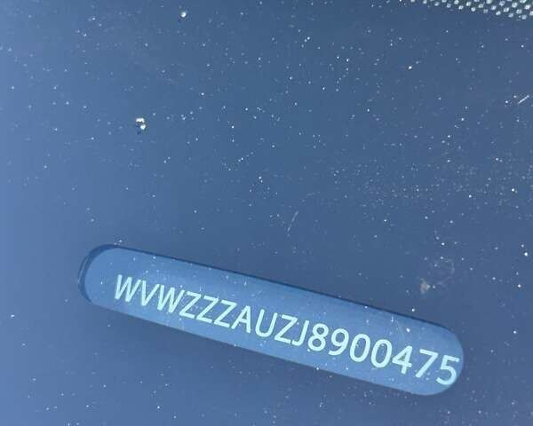 Серый Фольксваген e-Golf, объемом двигателя 0 л и пробегом 161 тыс. км за 13100 $, фото 42 на Automoto.ua