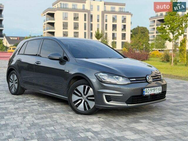 Серый Фольксваген e-Golf, объемом двигателя 0 л и пробегом 151 тыс. км за 13900 $, фото 25 на Automoto.ua