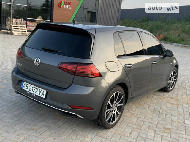 Серый Фольксваген e-Golf, объемом двигателя 0 л и пробегом 109 тыс. км за 14200 $, фото 20 на Automoto.ua