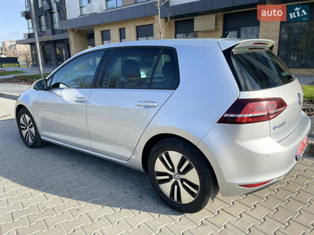 Серый Фольксваген e-Golf, объемом двигателя 0 л и пробегом 76 тыс. км за 9300 $, фото 29 на Automoto.ua