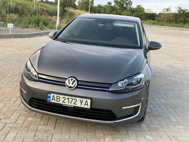 Серый Фольксваген e-Golf, объемом двигателя 0 л и пробегом 109 тыс. км за 14200 $, фото 14 на Automoto.ua