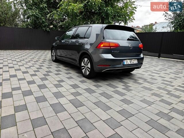 Серый Фольксваген e-Golf, объемом двигателя 0 л и пробегом 140 тыс. км за 11999 $, фото 7 на Automoto.ua