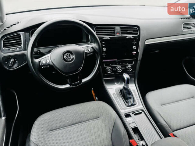 Сірий Фольксваген e-Golf, об'ємом двигуна 0 л та пробігом 140 тис. км за 11450 $, фото 23 на Automoto.ua
