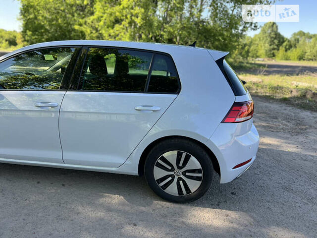 Сірий Фольксваген e-Golf, об'ємом двигуна 0 л та пробігом 194 тис. км за 11900 $, фото 32 на Automoto.ua