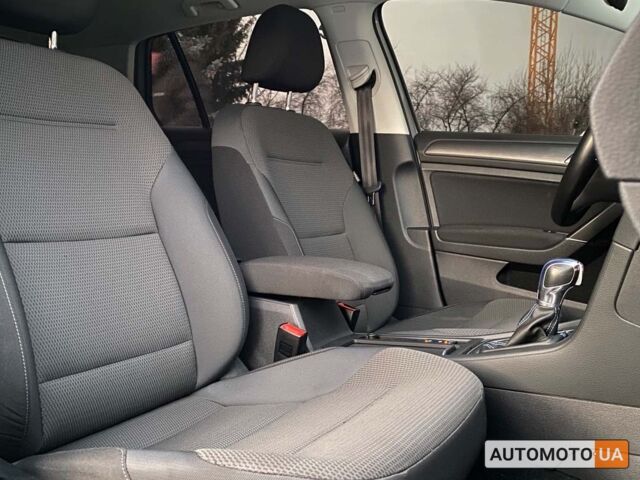 Сірий Фольксваген e-Golf, об'ємом двигуна 36 л та пробігом 159 тис. км за 12700 $, фото 15 на Automoto.ua