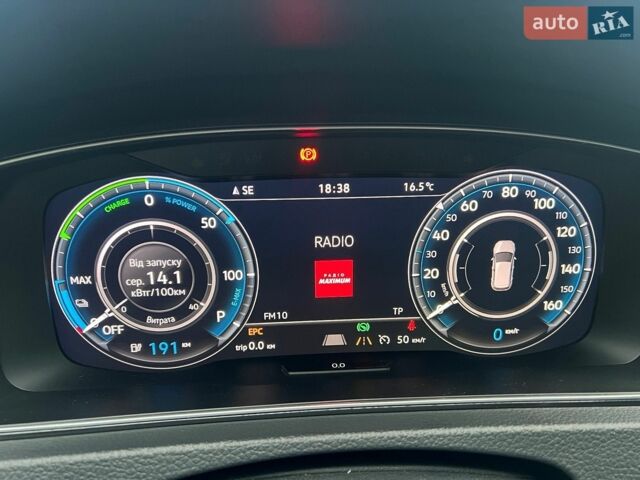 Сірий Фольксваген e-Golf, об'ємом двигуна 0 л та пробігом 121 тис. км за 14000 $, фото 12 на Automoto.ua