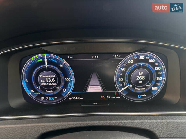 Сірий Фольксваген e-Golf, об'ємом двигуна 0 л та пробігом 190 тис. км за 11500 $, фото 12 на Automoto.ua