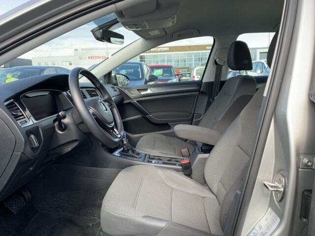 Сірий Фольксваген e-Golf, об'ємом двигуна 0 л та пробігом 18 тис. км за 15963 $, фото 10 на Automoto.ua