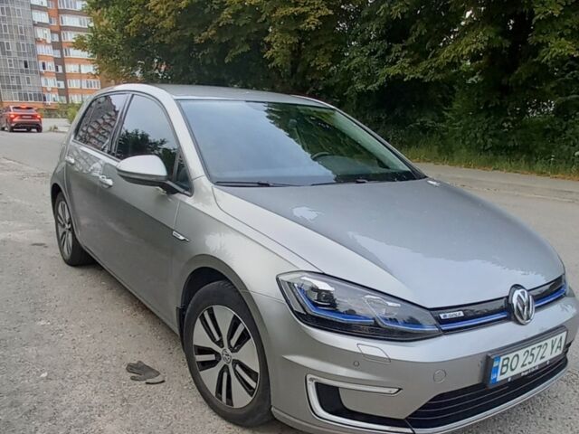 Сірий Фольксваген e-Golf, об'ємом двигуна 0 л та пробігом 123 тис. км за 13300 $, фото 15 на Automoto.ua