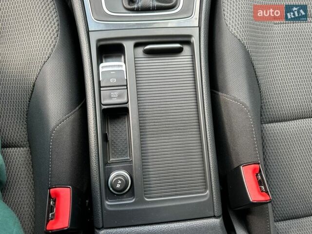 Сірий Фольксваген e-Golf, об'ємом двигуна 0 л та пробігом 159 тис. км за 11500 $, фото 35 на Automoto.ua