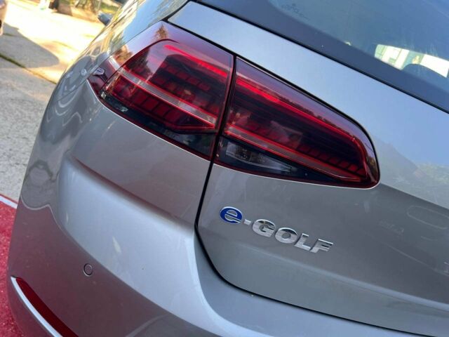 Сірий Фольксваген e-Golf, об'ємом двигуна 0 л та пробігом 119 тис. км за 14100 $, фото 11 на Automoto.ua