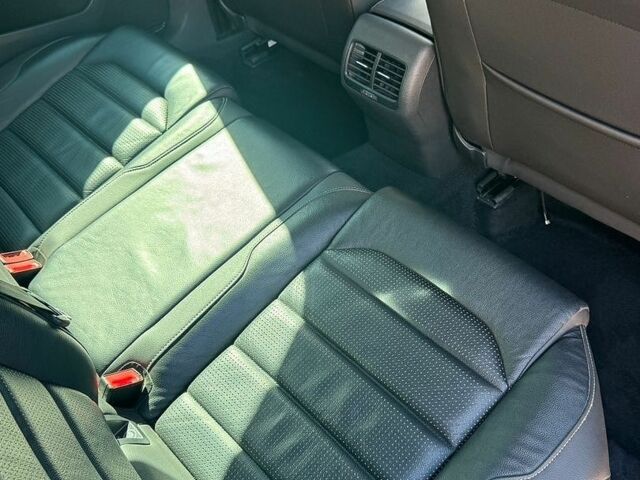 Сірий Фольксваген e-Golf, об'ємом двигуна 0 л та пробігом 70 тис. км за 14500 $, фото 4 на Automoto.ua