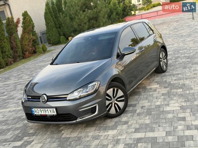 Серый Фольксваген e-Golf, объемом двигателя 0 л и пробегом 151 тыс. км за 13900 $, фото 19 на Automoto.ua