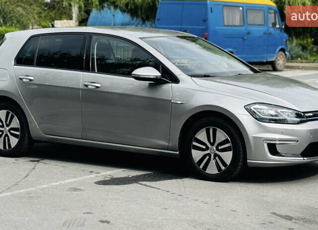 Сірий Фольксваген e-Golf, об'ємом двигуна 0 л та пробігом 140 тис. км за 11450 $, фото 11 на Automoto.ua