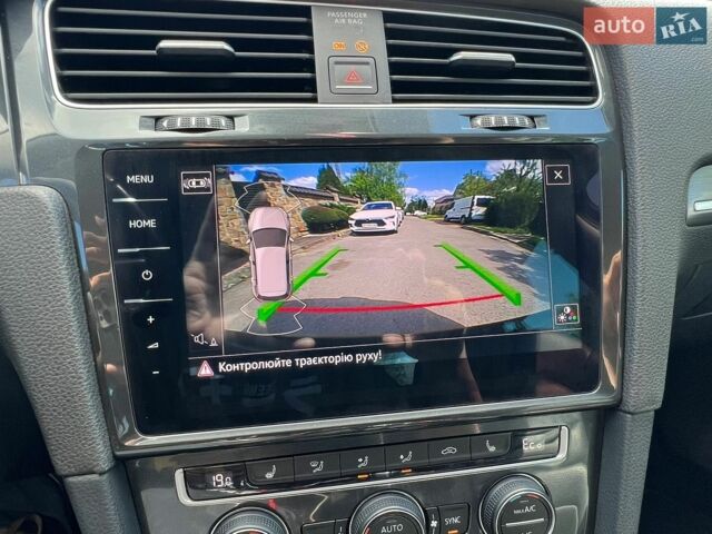 Сірий Фольксваген e-Golf, об'ємом двигуна 0 л та пробігом 92 тис. км за 13699 $, фото 23 на Automoto.ua