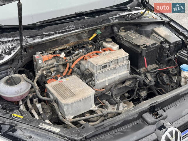 Сірий Фольксваген e-Golf, об'ємом двигуна 0 л та пробігом 195 тис. км за 11200 $, фото 15 на Automoto.ua
