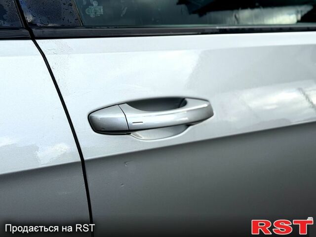 Серый Фольксваген e-Golf, объемом двигателя 0 л и пробегом 177 тыс. км за 10000 $, фото 5 на Automoto.ua