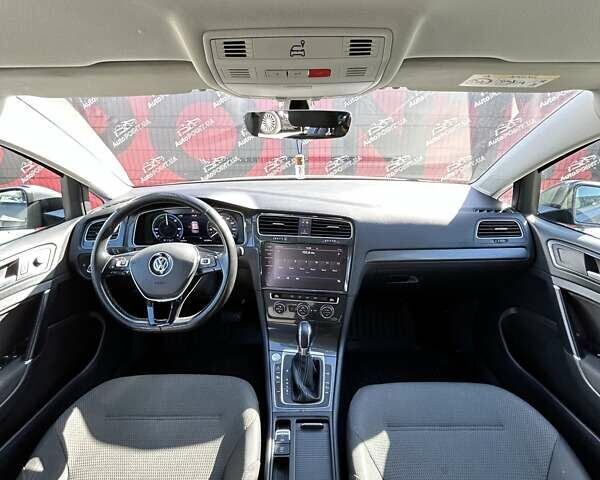 Сірий Фольксваген e-Golf, об'ємом двигуна 0 л та пробігом 161 тис. км за 13300 $, фото 19 на Automoto.ua
