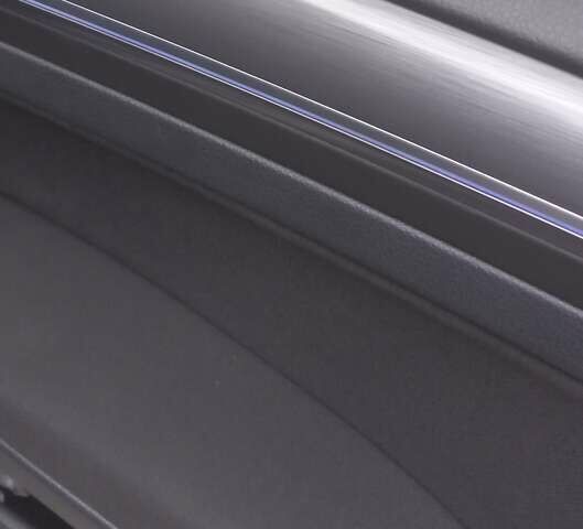 Серый Фольксваген e-Golf, объемом двигателя 0 л и пробегом 118 тыс. км за 13900 $, фото 11 на Automoto.ua