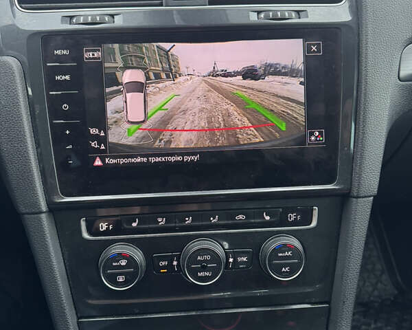 Сірий Фольксваген e-Golf, об'ємом двигуна 0 л та пробігом 72 тис. км за 12500 $, фото 9 на Automoto.ua