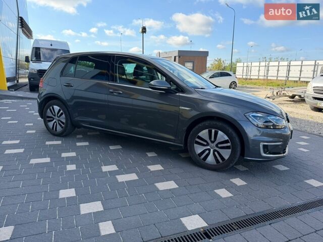 Сірий Фольксваген e-Golf, об'ємом двигуна 0 л та пробігом 100 тис. км за 15900 $, фото 2 на Automoto.ua