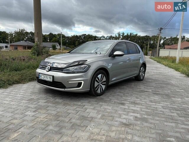 Серый Фольксваген e-Golf, объемом двигателя 0 л и пробегом 156 тыс. км за 11700 $, фото 15 на Automoto.ua