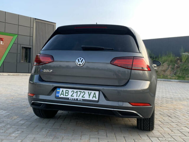 Серый Фольксваген e-Golf, объемом двигателя 0 л и пробегом 109 тыс. км за 14200 $, фото 21 на Automoto.ua