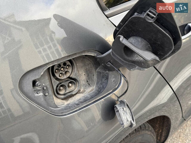 Сірий Фольксваген e-Golf, об'ємом двигуна 0 л та пробігом 190 тис. км за 11500 $, фото 11 на Automoto.ua