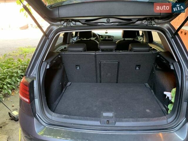 Сірий Фольксваген e-Golf, об'ємом двигуна 0 л та пробігом 144 тис. км за 14000 $, фото 5 на Automoto.ua