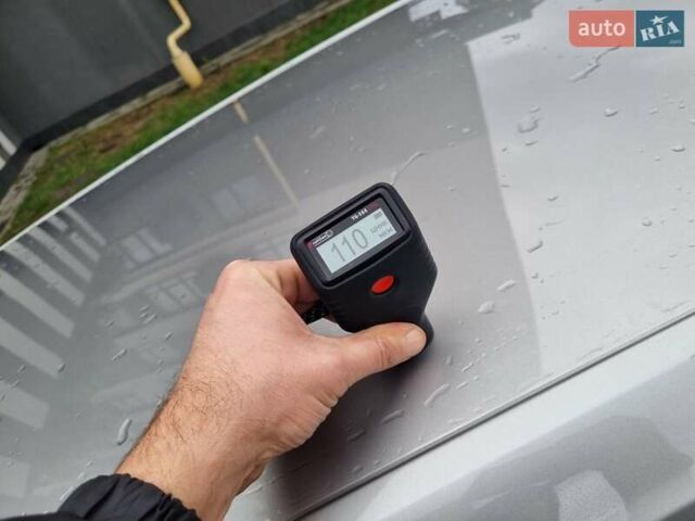 Серый Фольксваген e-Golf, объемом двигателя 0 л и пробегом 95 тыс. км за 12450 $, фото 92 на Automoto.ua