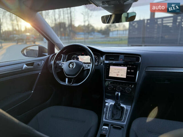 Сірий Фольксваген e-Golf, об'ємом двигуна 0 л та пробігом 112 тис. км за 15900 $, фото 25 на Automoto.ua