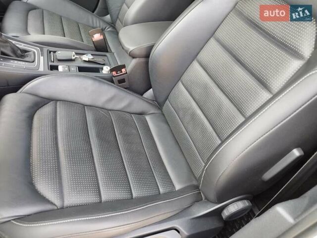 Сірий Фольксваген e-Golf, об'ємом двигуна 0 л та пробігом 102 тис. км за 14900 $, фото 32 на Automoto.ua