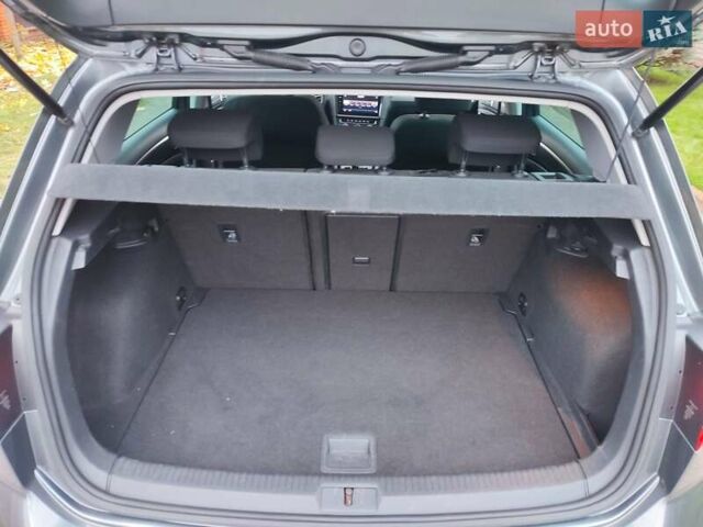 Сірий Фольксваген e-Golf, об'ємом двигуна 0 л та пробігом 126 тис. км за 12700 $, фото 33 на Automoto.ua