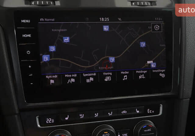 Серый Фольксваген e-Golf, объемом двигателя 0 л и пробегом 100 тыс. км за 10999 $, фото 18 на Automoto.ua