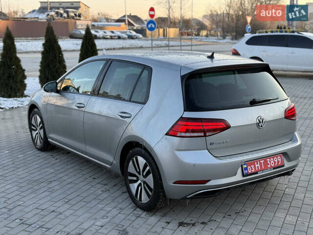Серый Фольксваген e-Golf, объемом двигателя 0 л и пробегом 94 тыс. км за 12200 $, фото 7 на Automoto.ua
