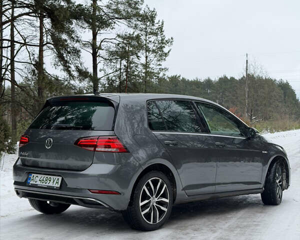 Серый Фольксваген e-Golf, объемом двигателя 0 л и пробегом 159 тыс. км за 12300 $, фото 24 на Automoto.ua