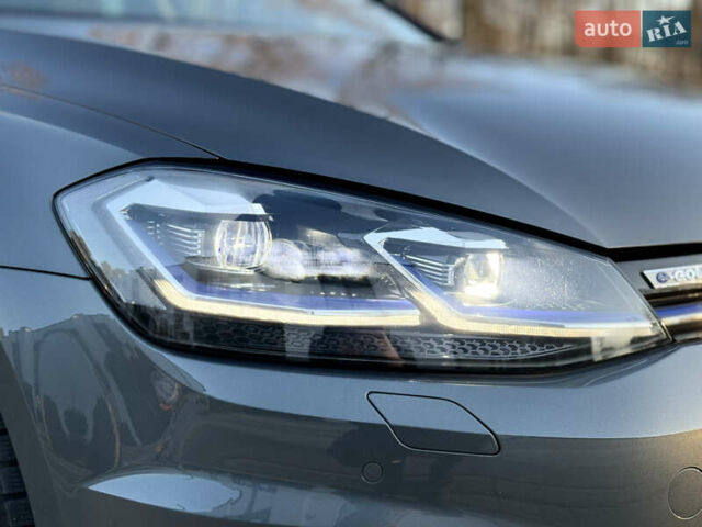 Сірий Фольксваген e-Golf, об'ємом двигуна 0 л та пробігом 112 тис. км за 15900 $, фото 23 на Automoto.ua