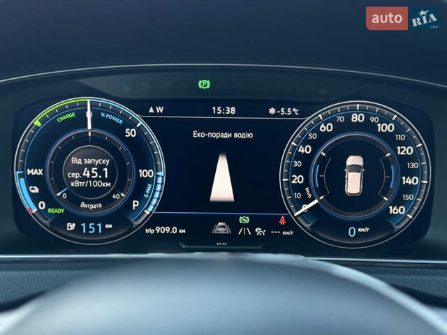 Сірий Фольксваген e-Golf, об'ємом двигуна 0 л та пробігом 112 тис. км за 15900 $, фото 138 на Automoto.ua