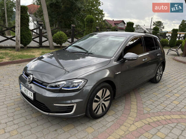 Серый Фольксваген e-Golf, объемом двигателя 0 л и пробегом 75 тыс. км за 12650 $, фото 39 на Automoto.ua