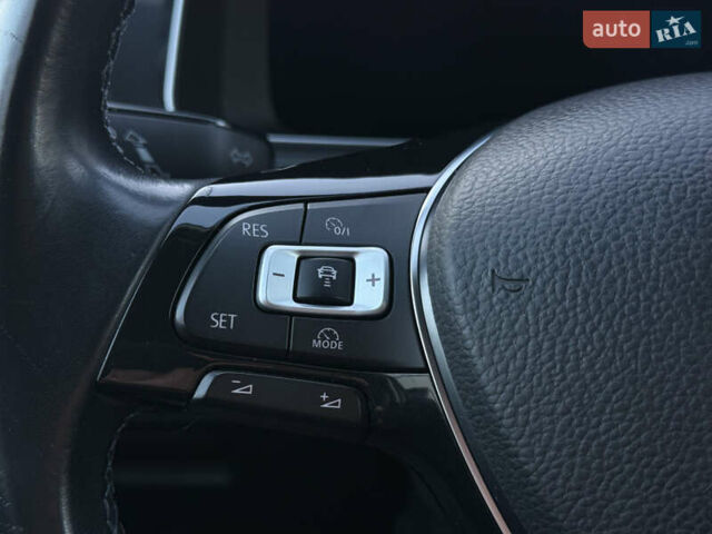 Сірий Фольксваген e-Golf, об'ємом двигуна 0 л та пробігом 112 тис. км за 15900 $, фото 142 на Automoto.ua