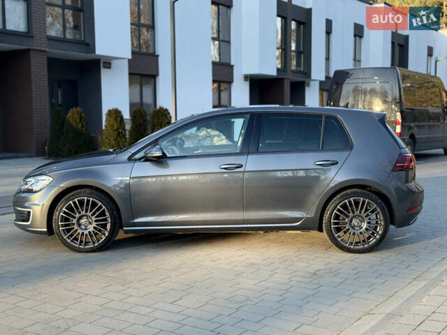 Сірий Фольксваген e-Golf, об'ємом двигуна 0 л та пробігом 112 тис. км за 15900 $, фото 17 на Automoto.ua