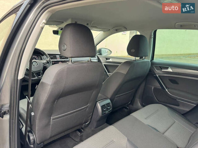 Сірий Фольксваген e-Golf, об'ємом двигуна 0 л та пробігом 115 тис. км за 12999 $, фото 51 на Automoto.ua