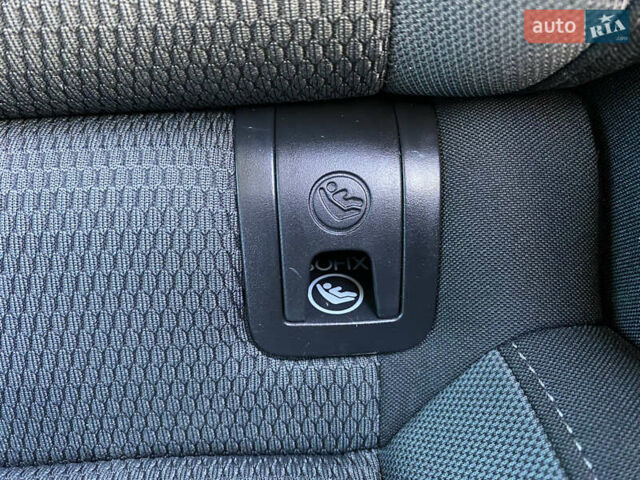 Серый Фольксваген e-Golf, объемом двигателя 0 л и пробегом 130 тыс. км за 13800 $, фото 55 на Automoto.ua