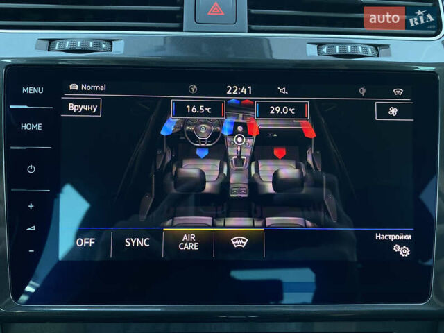 Серый Фольксваген e-Golf, объемом двигателя 0 л и пробегом 130 тыс. км за 13800 $, фото 49 на Automoto.ua