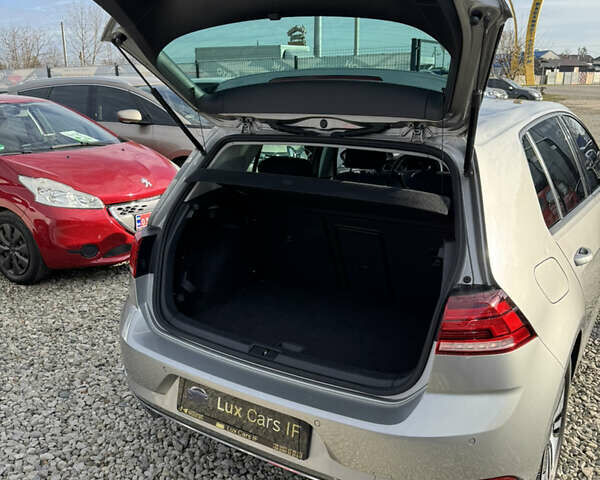 Сірий Фольксваген e-Golf, об'ємом двигуна 0 л та пробігом 229 тис. км за 11800 $, фото 24 на Automoto.ua