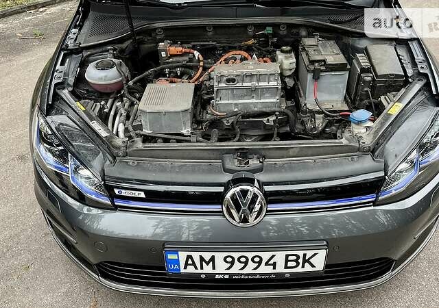 Сірий Фольксваген e-Golf, об'ємом двигуна 0 л та пробігом 70 тис. км за 23900 $, фото 41 на Automoto.ua