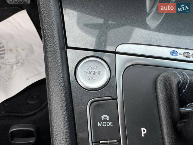 Сірий Фольксваген e-Golf, об'ємом двигуна 0 л та пробігом 115 тис. км за 12999 $, фото 65 на Automoto.ua