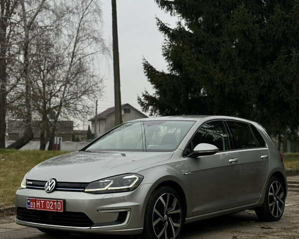 Серый Фольксваген e-Golf, объемом двигателя 0 л и пробегом 61 тыс. км за 14500 $, фото 6 на Automoto.ua