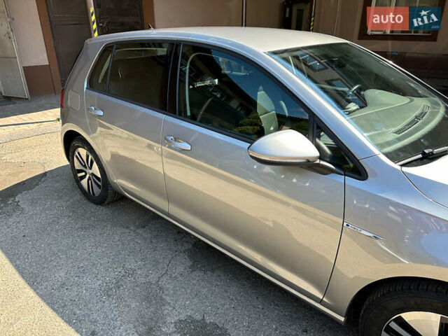 Сірий Фольксваген e-Golf, об'ємом двигуна 0 л та пробігом 36 тис. км за 16500 $, фото 7 на Automoto.ua
