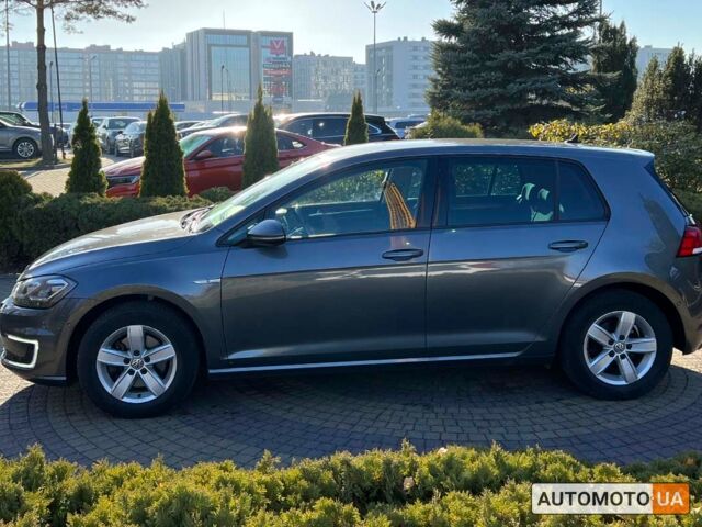 Серый Фольксваген e-Golf, объемом двигателя 36 л и пробегом 126 тыс. км за 15700 $, фото 3 на Automoto.ua